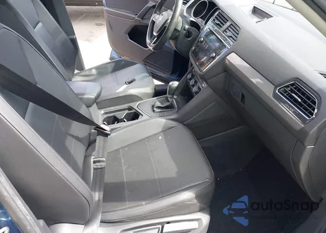 2018 Volkswagen Tiguan 2.0T Se/2.0T Sel from USA, damaged, VIN 3VV3B7AX6JM109820